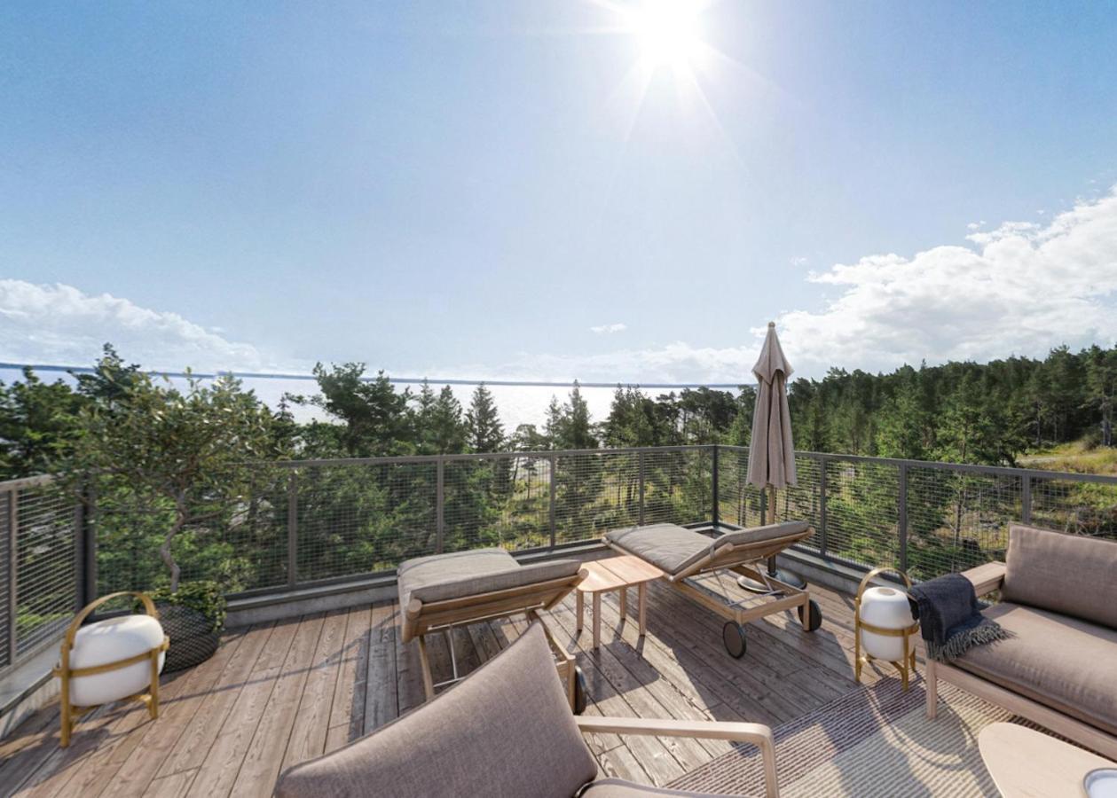 Vaestoes Strand By First Hotels Larbro Экстерьер фото